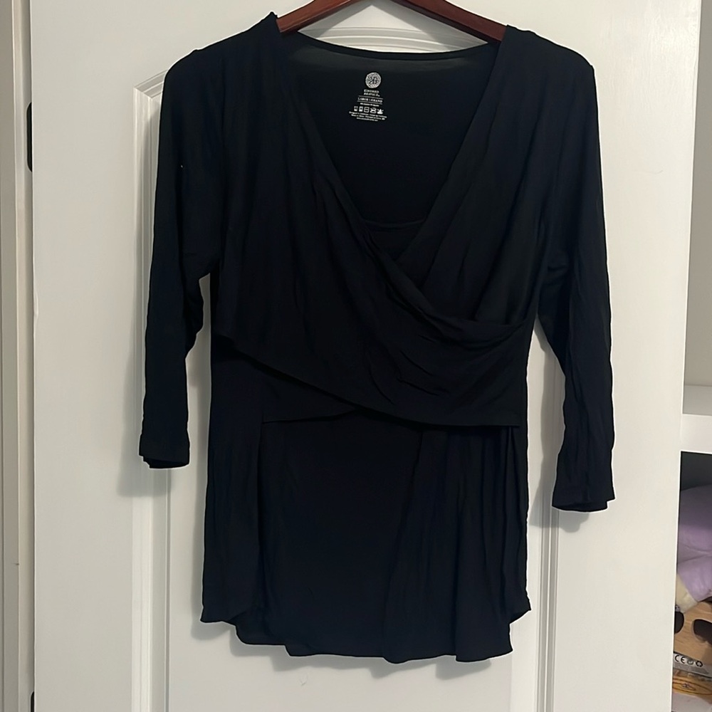 Nursing friendly top, large
